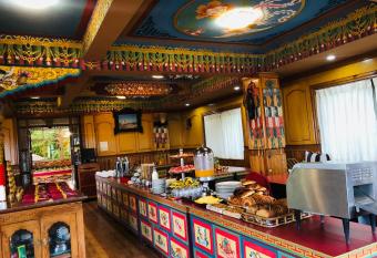 Kathmandu View Hotel allows 18 year olds to book a room