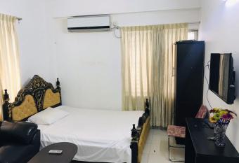 Take Rest (Private Room) has Balcony rooms