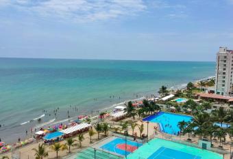 Departamento en Tonsupa frente al mar, Arena Plaza has Balcony rooms
