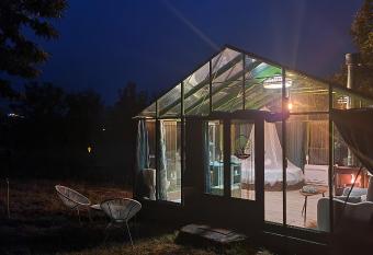 REMANSO DE TRASFONTAO_Nido 360   allows 18 year olds to book a room