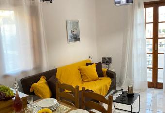 Loft in the Heart Of City Center has Balcony rooms