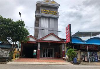 Kru Nhep Guesthouse has Balcony rooms