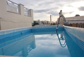 Villa Sofrida Agios Nikolaos city center has Balcony rooms