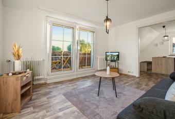 Haus Seeblick 1 has Balcony rooms