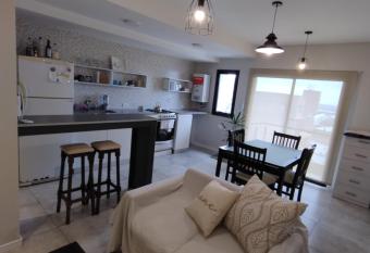 Departamento en San Nicol  s de los Arroyos allows 18 year olds to book a room