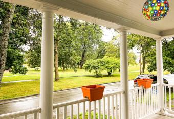 Urban Camping has Balcony rooms