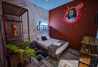 Urban Hostal Bar allows 18 year olds to book a room