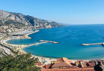 Cozy Lemon - Superhost on AirB has Balcony rooms