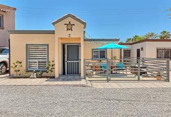 LA CASITA DEL REY has Balcony rooms