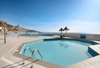 Sea view Apartment has Balcony rooms