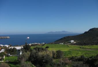 Maroussa s Apartments has Balcony rooms