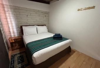 Ckoinatur Hostel allows 18 year olds to book a room