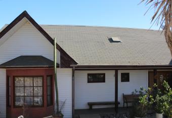 Loma de las Maravillas allows 18 year olds to book a room