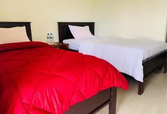 ESTEVANIA LODGE MONI has Balcony rooms