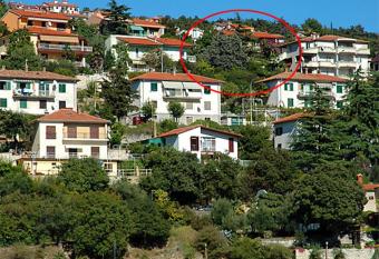 Apartments YASMIN has Balcony rooms