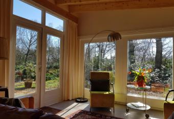 B&B de Hinne has Balcony rooms