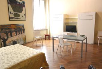 Residence Alcorso allows 18 year olds to book a room