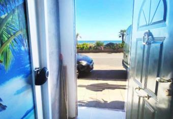 La Casa di Pegli 21r allows 18 year olds to book a room