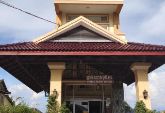 Monica Guesthouse has Balcony rooms