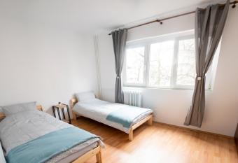 Riverwalk Family Apartment has Balcony rooms