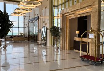 Lusail Waterfront - Damac Two Bedroom Apartment has Balcony rooms