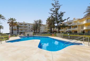 Las Mimosas Beach has Balcony rooms