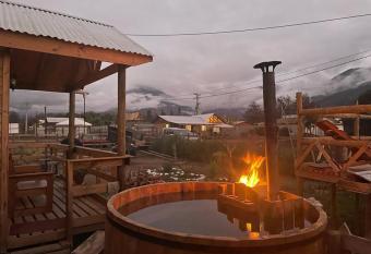 Caba  a La campana allows 18 year olds to book a room