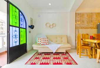 Fenomenal apto ,ven a pueblear en Santa fe de Antioquia! has Balcony rooms