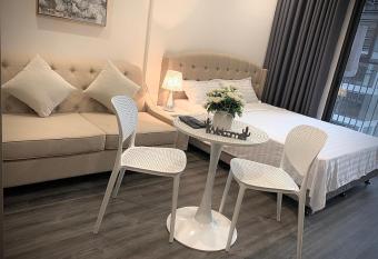 Studio Vinhomes Ocean Park, gentle and polite allows 18 year olds to book a room