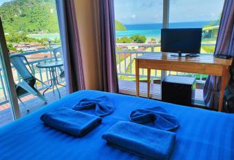 Blue View House Phi Phi has Balcony rooms
