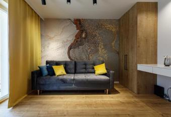 Golden Apartments&KW46 has Balcony rooms