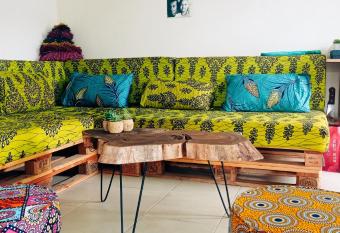 G  te du Soleil allows 18 year olds to book a room