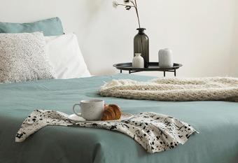 Civico 11 allows 18 year olds to book a room