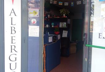 Albergue El Peregrino allows 18 year olds to book a room