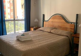 Ituzaingo 1167 4 B allows 18 year olds to book a room