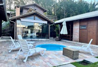 Cabana com piscina - 5 min a p   da praia - Porto Belo has Balcony rooms