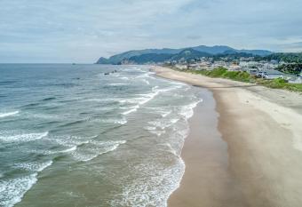 Nantucket Inn 3 4 Combo has Balcony rooms