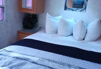 Amy's Airbnb allows 18 year olds to book a room