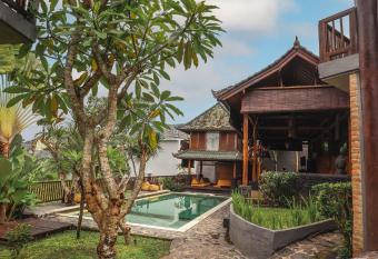 Bali Bosa Villa allows 18 year olds to book a room