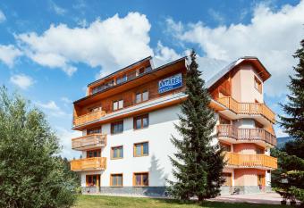 Penzi  n Antares has Balcony rooms