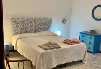 Family apt at five minutes from pristine beaches in Calabria has Balcony rooms