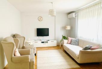 Cozy City Center apartment has Balcony rooms