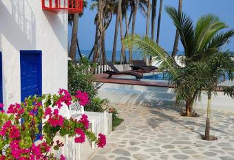 Greek Bay has Balcony rooms