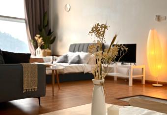 Petaling Jaya Executive Suite by Tidurlah has Balcony rooms