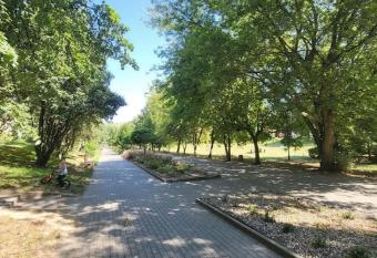 5 min do centrum Darmowy parking 11km do pla  y. has Balcony rooms