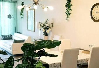 Upscale Apartment at Sunny Isles Beach has Balcony rooms