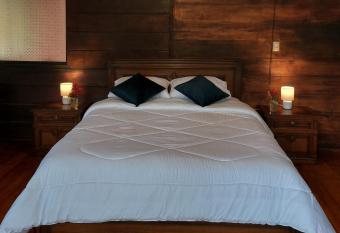 The Temple II, Mindo allows 18 year olds to book a room