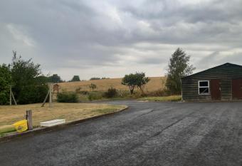 G  te des Marais has Balcony rooms