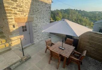 Church Barn - Private barn perfect for 2 guests stunning location allows 18 year olds to book a room