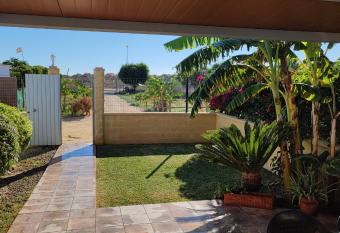 Casa vistas al mar has Balcony rooms